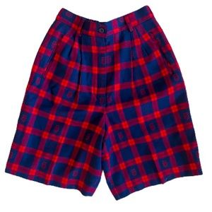PENDLETON WOOL VINTAGE  RED AND BLUE PLAID HIGH WAISTED SHORTS SIZE 4